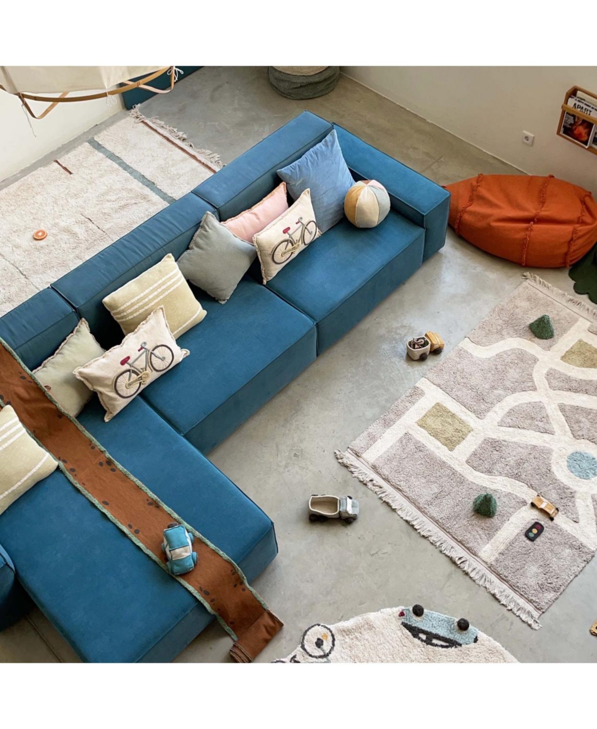 Lorena Canals Cushion Ball