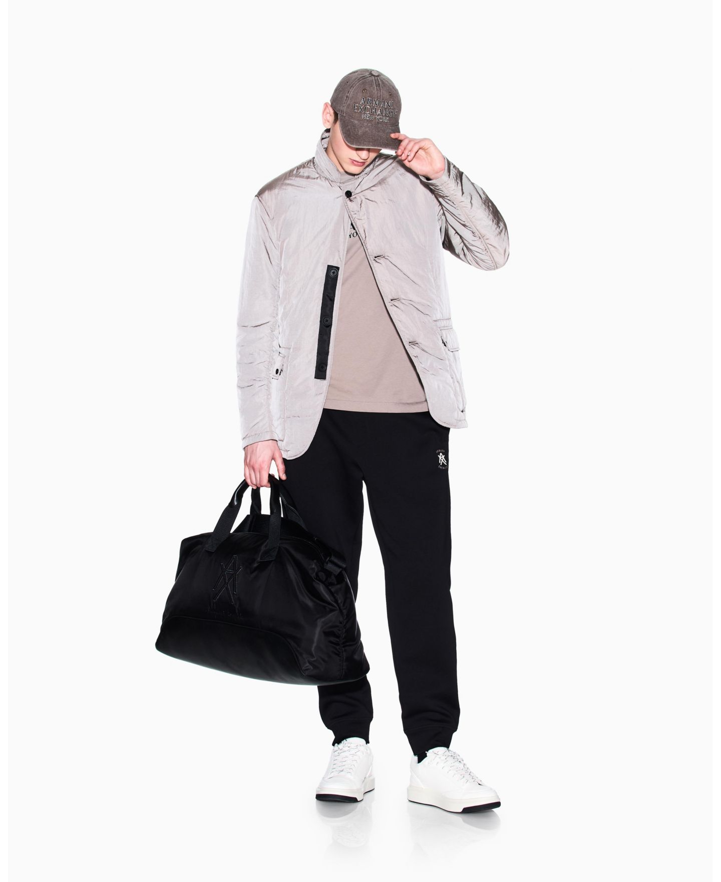Мужские брюки A|X Armani Exchange Fleece Logo Patch Jogger, цвет: Чёрный — фото 2