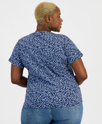 Plus Size Printed Short-Sleeve Henley Top