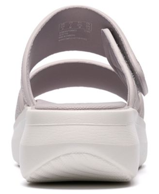 Women's Solevana Star Round Toe Sandals