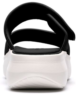 Women's Solevana Star Round Toe Sandals