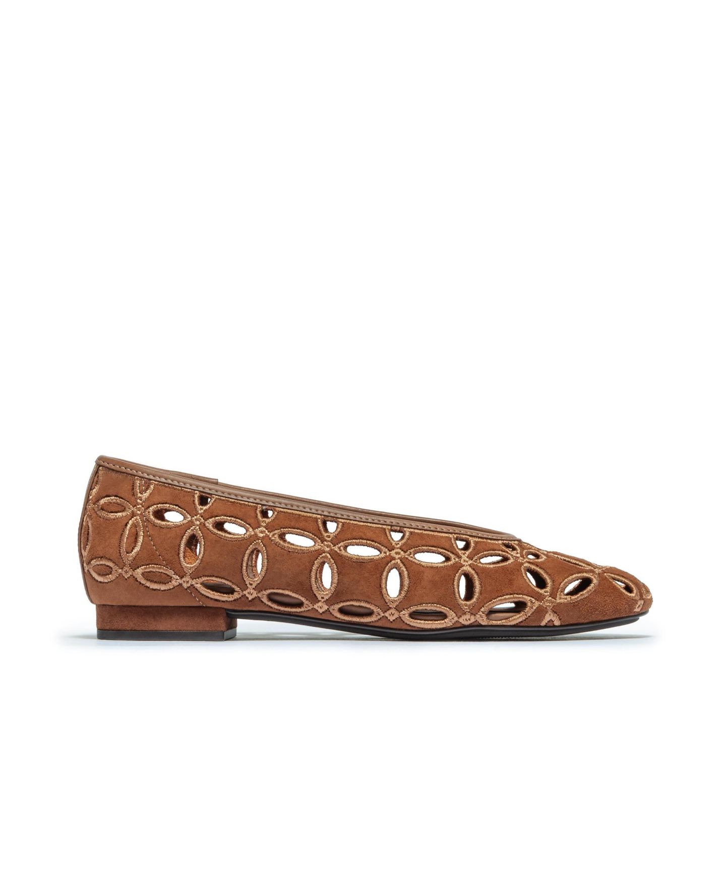 Женские балетки Bernardo Footwear Brie Ballet Flat, цвет: Миндальный — фото 2