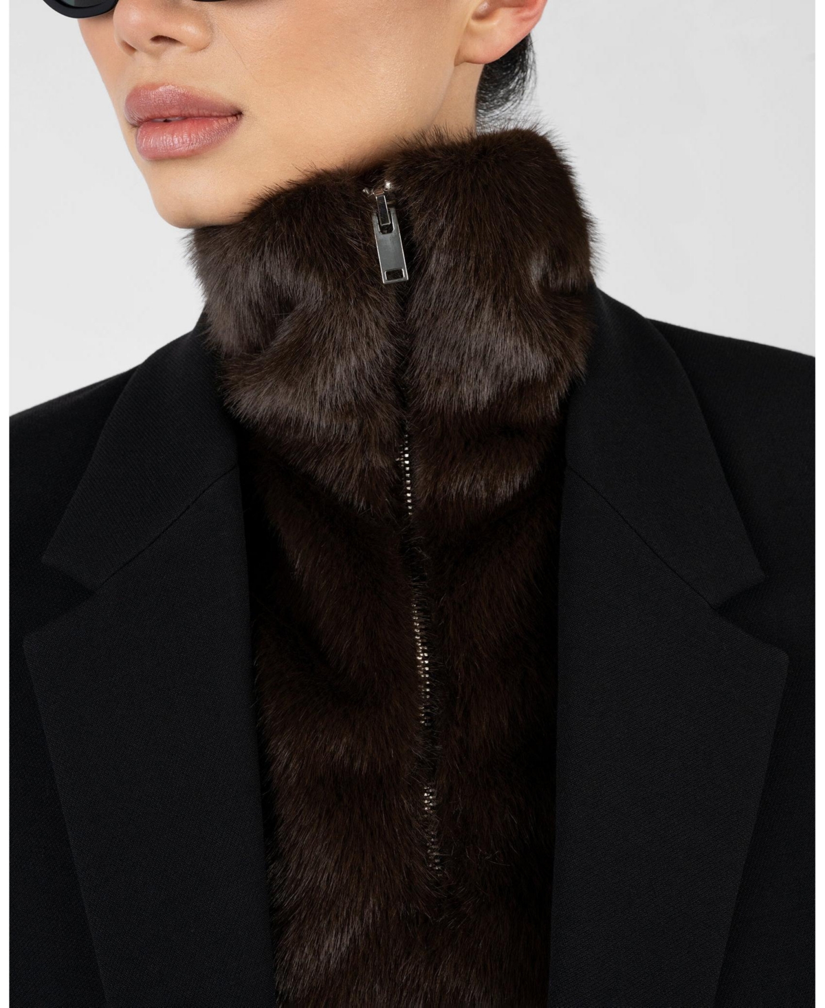 WeWoreWhat Women's Faux Fur Mock neck Vest