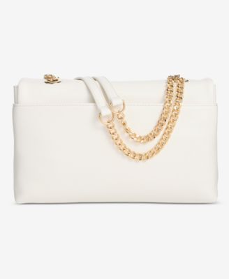 Soft Ajae 3D Flower Shoulder