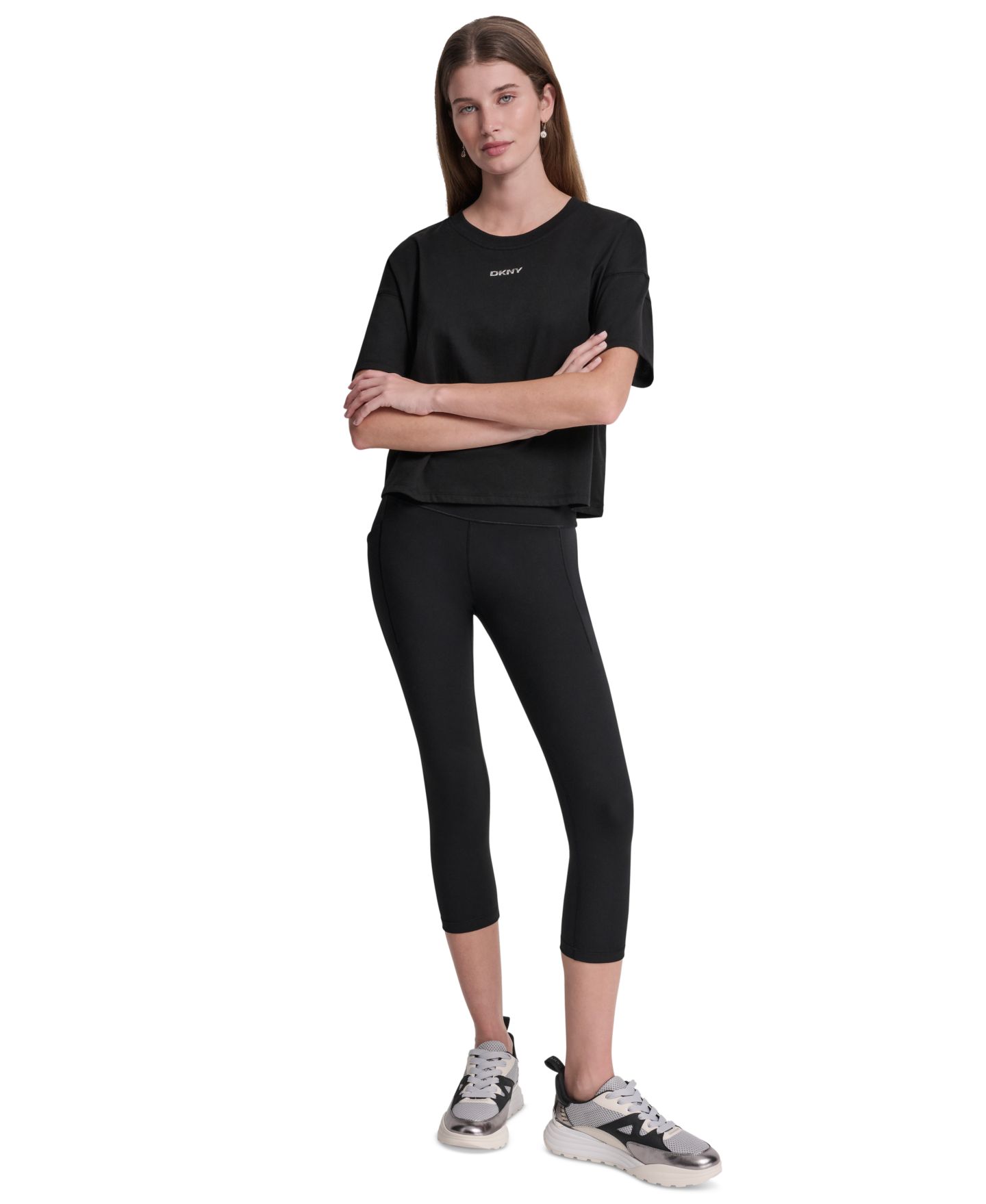 Женская футболка DKNY Sport Metallic Bubble Logo Drop Shoulder Pull-On, цвет: Чёрный — фото 2
