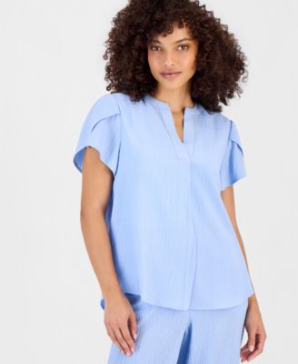 Petite Textured Tulip-Sleeve Top