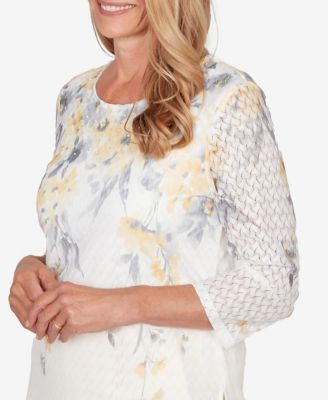 Women's  Al Fresco Textured Floral Crew Neck Top