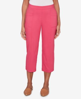 Women's  The Royal Treatment Relaxed Flat Front Patch Pocket Capri