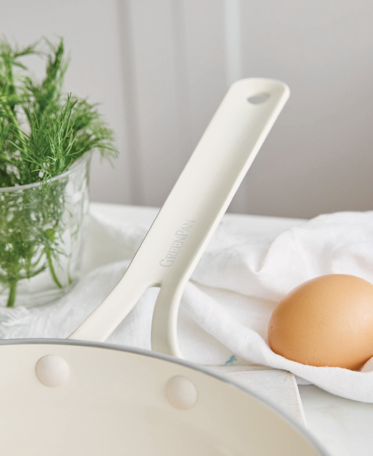 GreenPan Nova Gallery Ceramic Nonstick 2-Piece Frypan Set