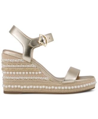 Women's Calzona Round Toe Wedge Sandals