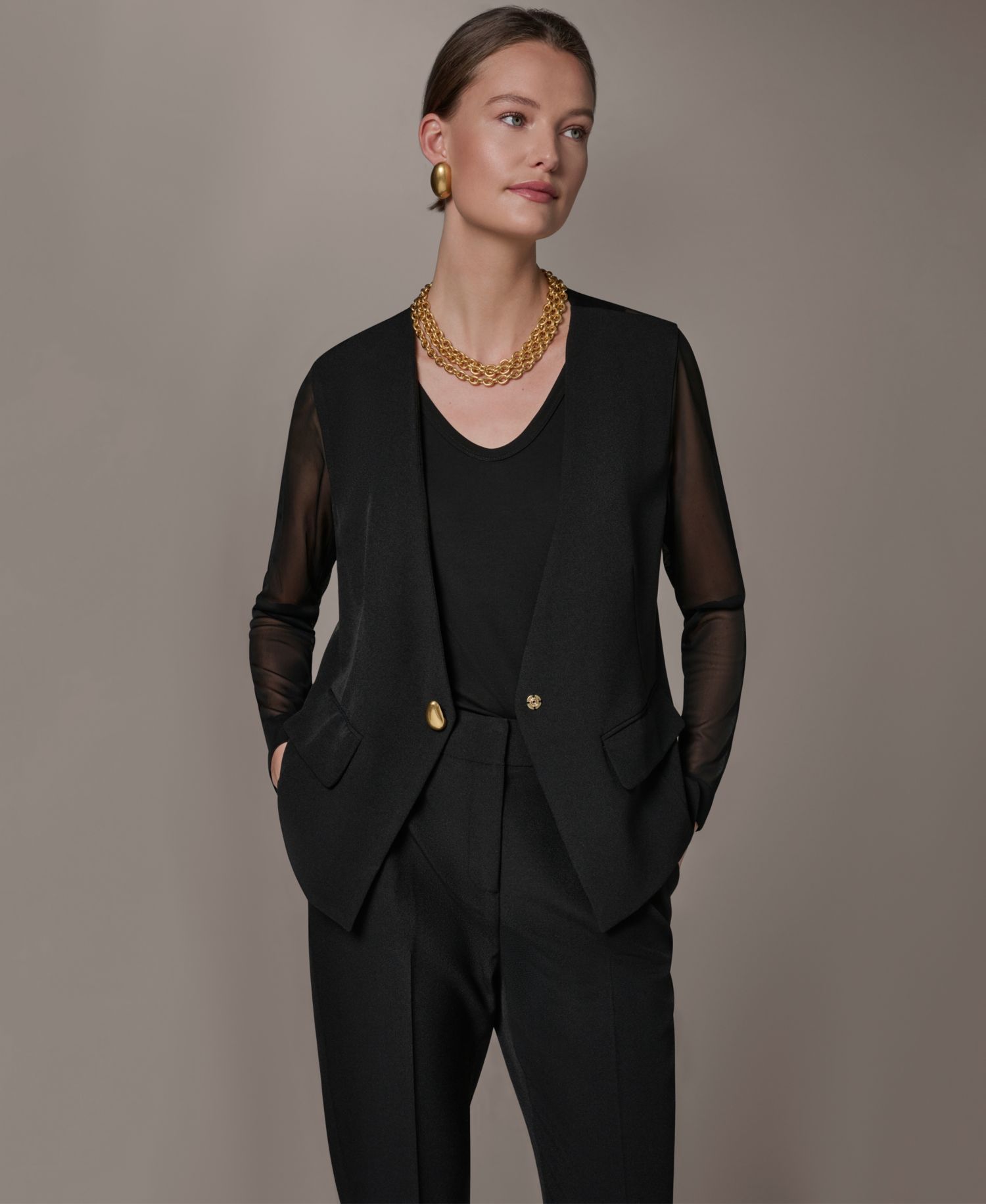 Women's One-Button Blazer