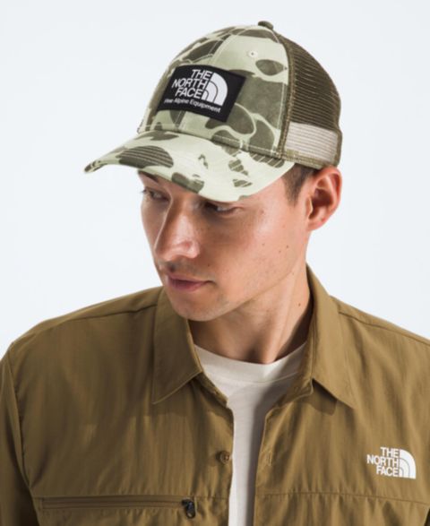Мужская кепка The North Face Mudder Trucker Hat, цвет: Кедровый с принтом / Кедровый