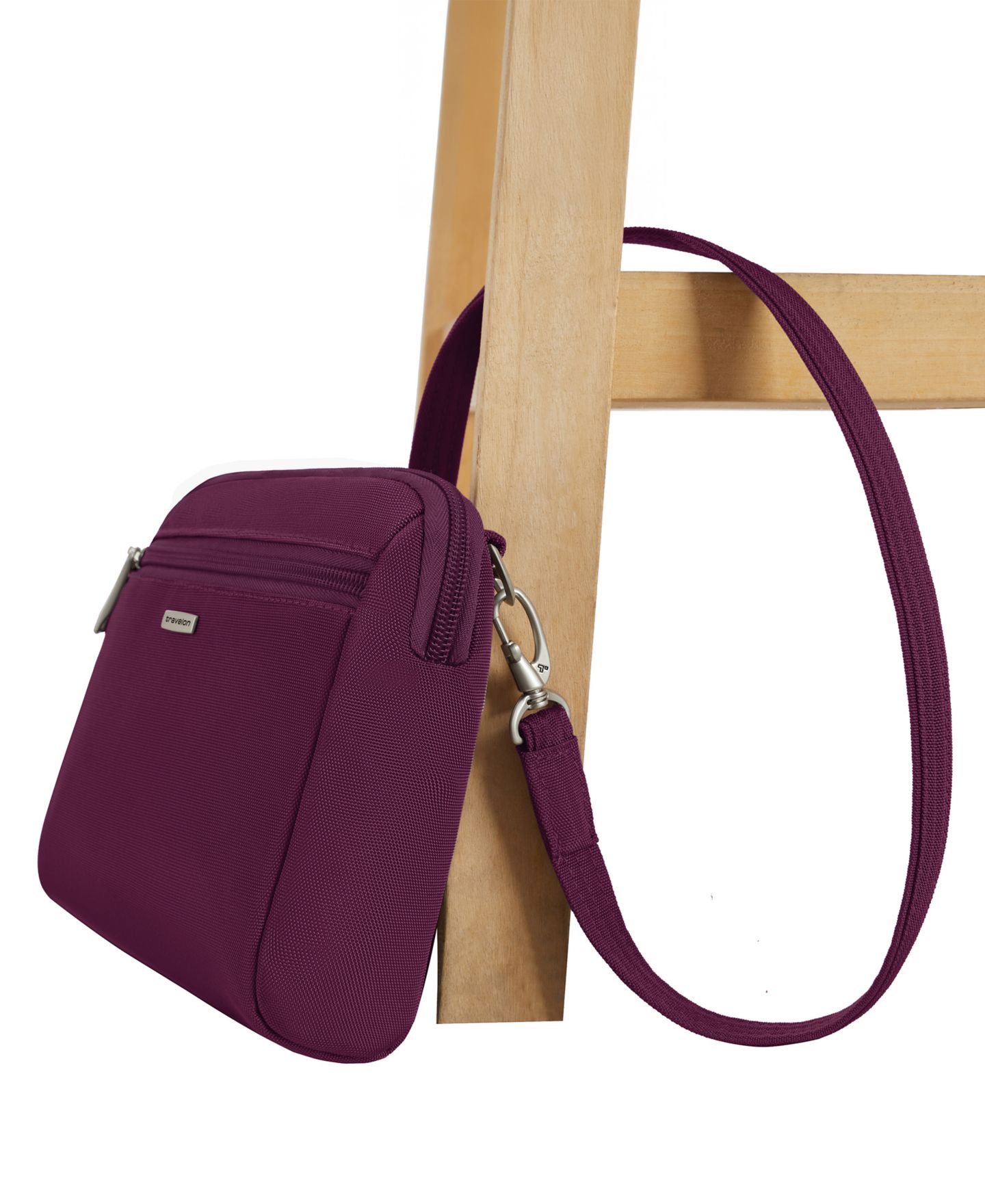 Сумка Travelon Anti-Theft Classic Convertible 8" Crossbody and Waist Pack, цвет: Бордовый — фото 15