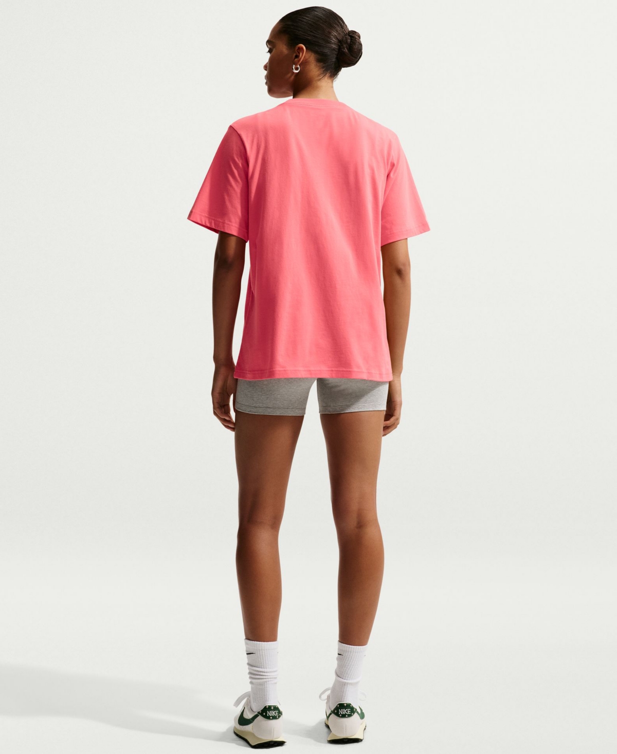 Nike Women's Loose-Fit Crew Neck T-Shirt