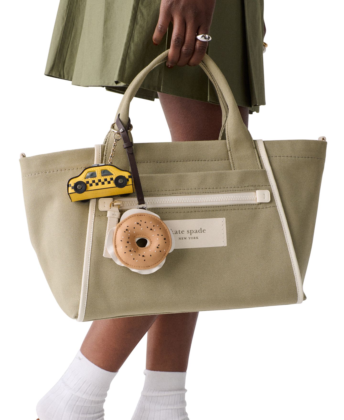 Женский брелок Kate Spade New York NYC Bagel Bag Charm, цвет: Разноцветный — фото 3