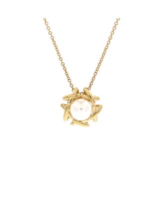 Kiss Around Pendant Necklace