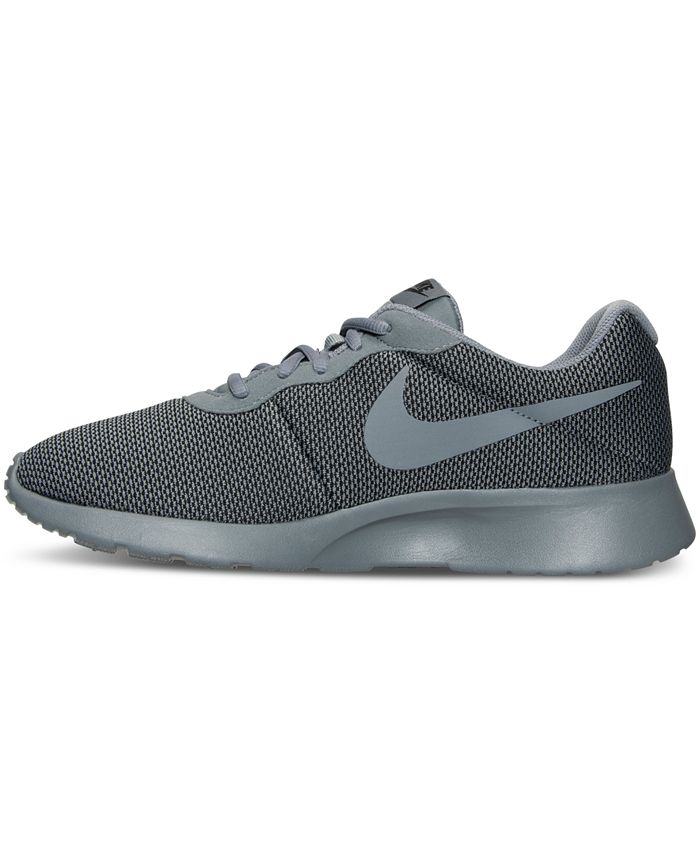 tanjun casual sneakers