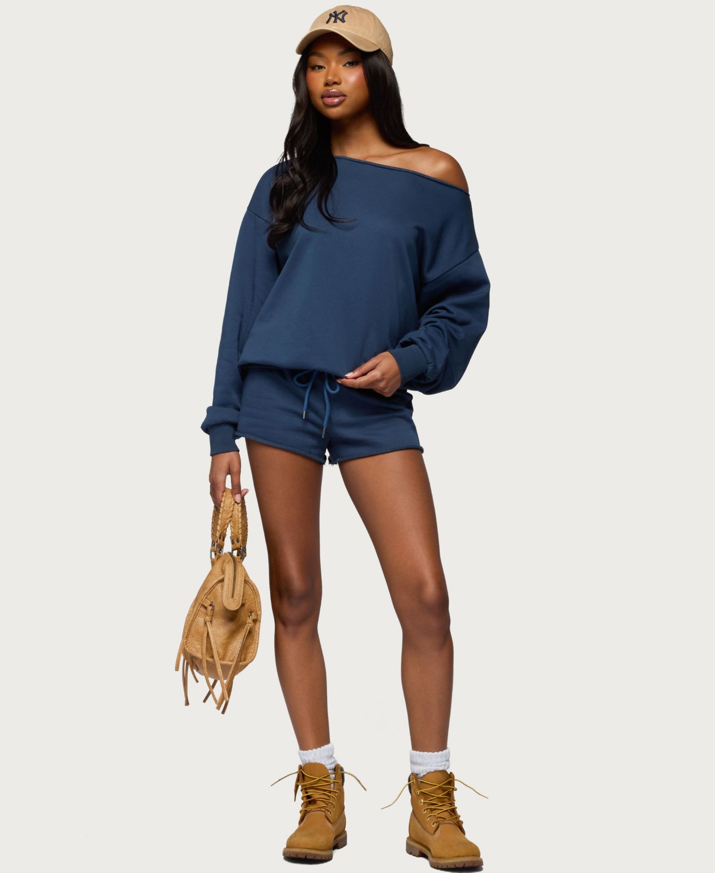 Женская толстовка Edikted Juana Off Shoulder Lightweight, цвет: Тёмно-синий — фото 5