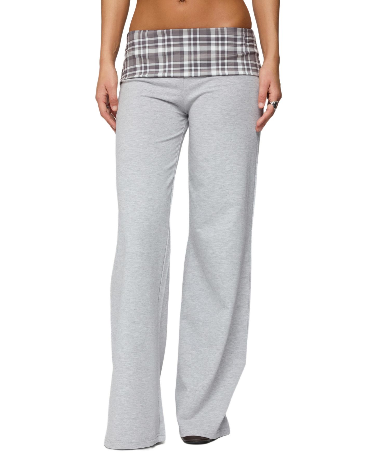 Женские брюки Edikted Kimmy Plaid Foldover Waist, цвет: Серый — фото 1