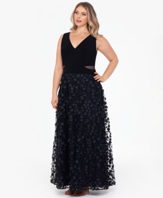 Plus Size V-Neck Sleeveless Ball Gown
