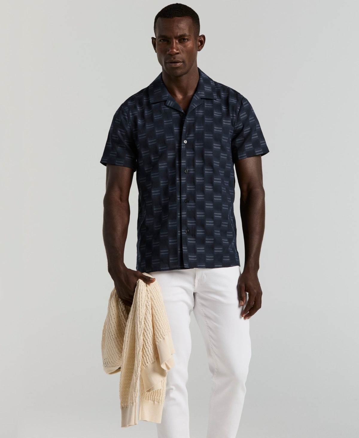 Perry Ellis Men's Camp Collar Clipped Dobby Shirt