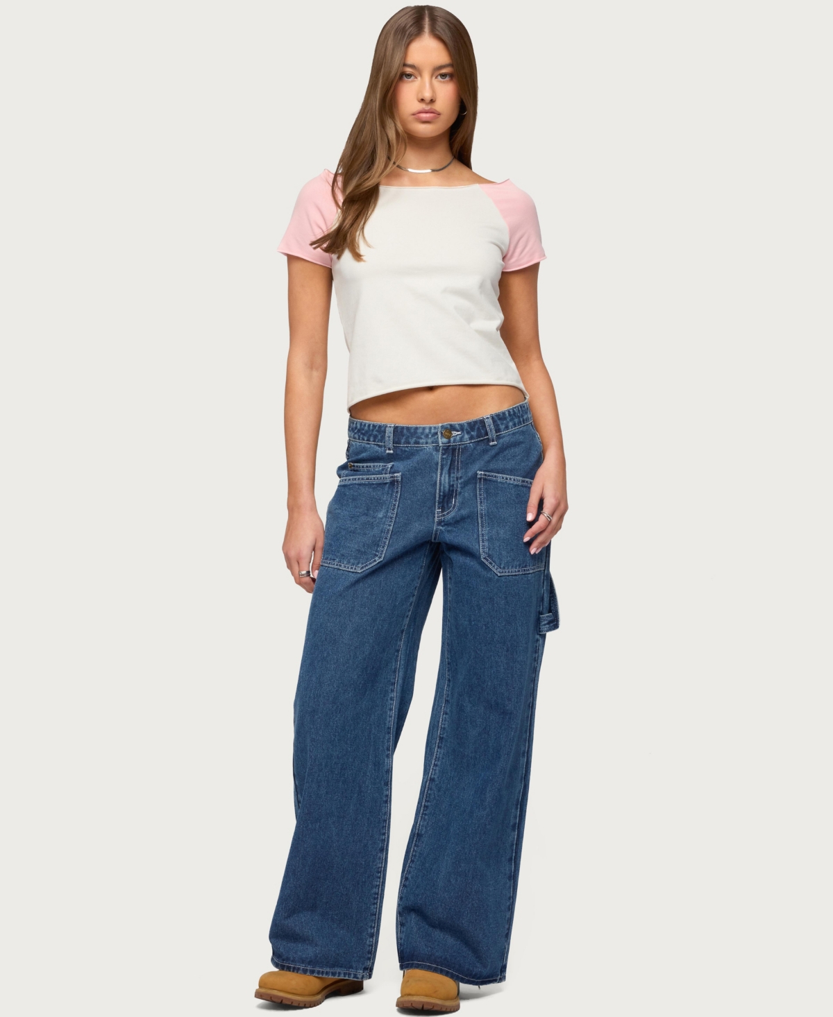 Edikted Womens Liva Contrast Raglan T Shirt