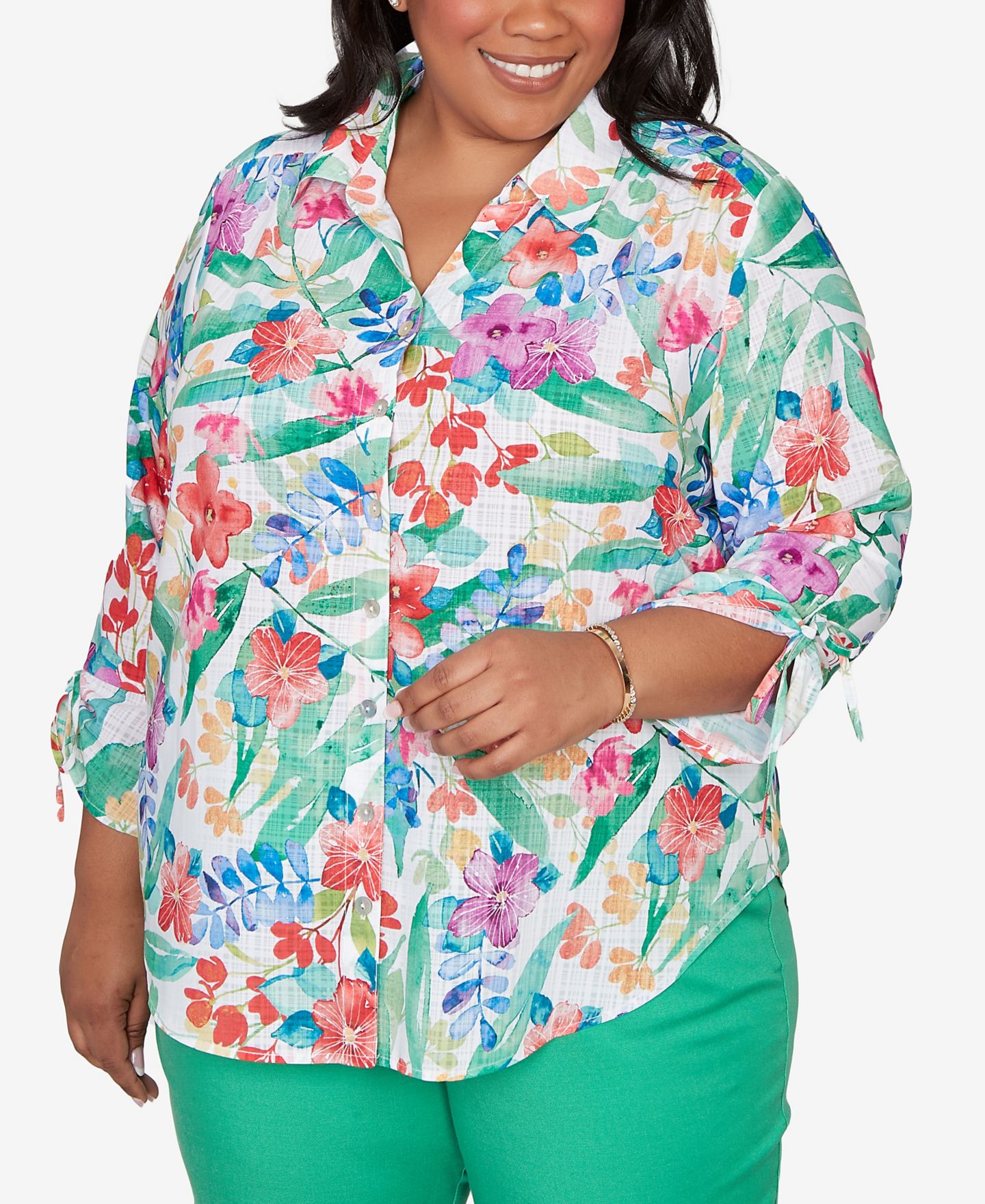 Женский топ Alfred Dunner Plus Size Resort Living Tropical Print Tie-Sleeve Button-Front, цвет: Зелёный разноцветный — фото 3