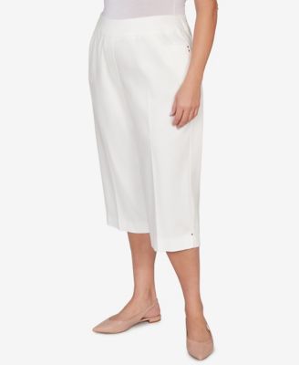 Plus Size Resort Living Smooth Waist Easy Pull- On Capri Pants