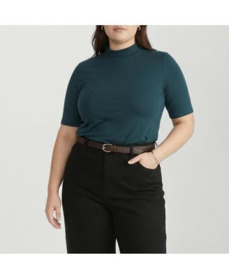 Women's Plus Size Modern Mock Neck Tee