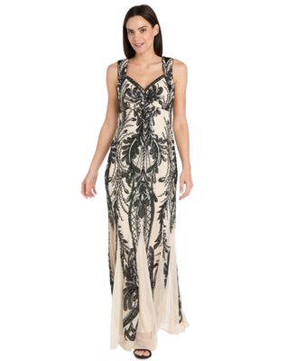 Women's Night At The Opera Embroidered-Sequin Sweetheart Gown