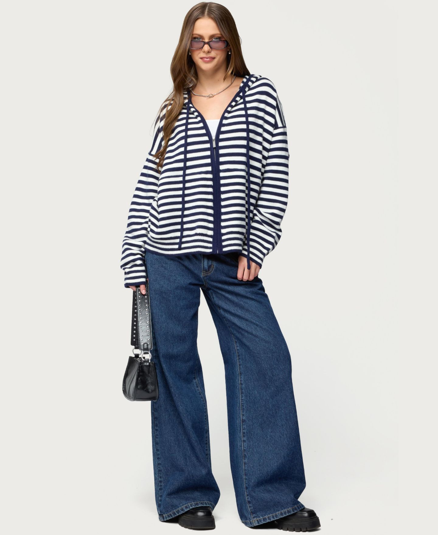 Женское худи Edikted Safari Striped Knit Zip Up, цвет: Тёмно-синий белый — фото 5
