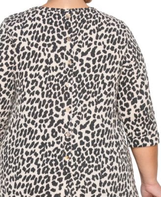 Plus Size Animal Double Knit Textured Button Back 3/4 Rolled Sleeve Top