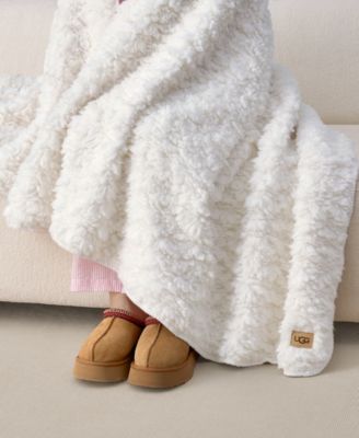 Shira Textured Throw, 50" x 70"