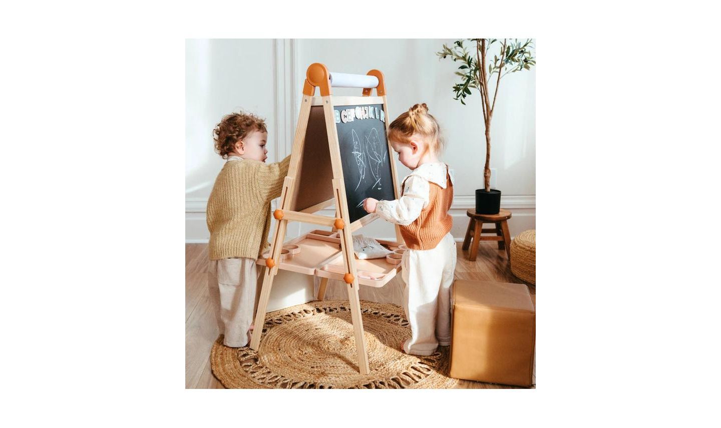Детская игрушка Tiny Land Magnitales Double-Sided Magnetic Easel, Ages 3+ — фото 8