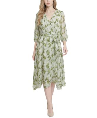 Petite 3/4-Sleeve V-Neck Belted Chiffon Dress