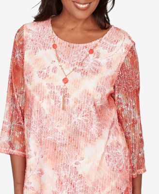Women's Resort Living Batik Tie Dye Chevron Top