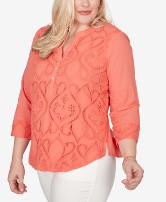 Women's Resort Living Textured Lace Scroll Henley Top