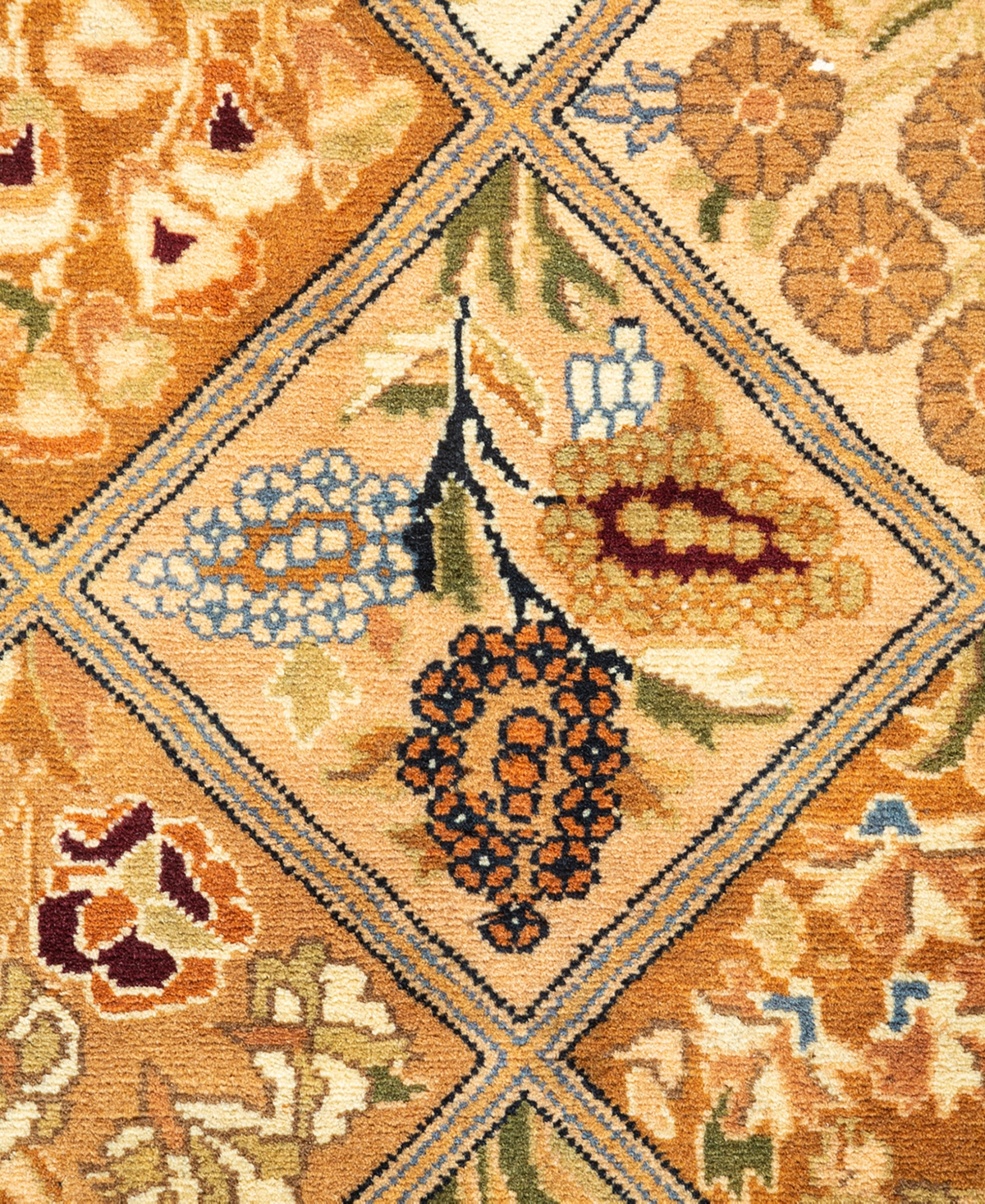 Adorn Hand Woven Rugs Mogul M1789 2' 8" x 4' 2" Area Rug