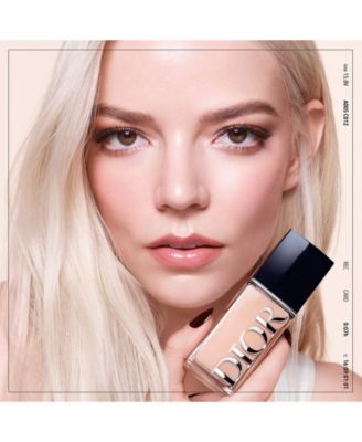 Forever Skin Glow Foundation, SPF 25