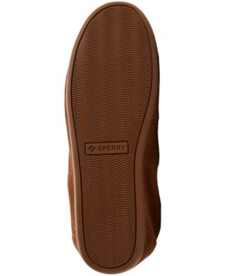 Women's Slim Sail Lace-Up Boat Shoes