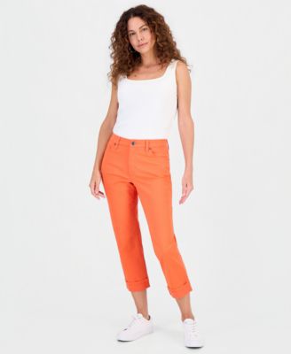 Women's Mid-Rise Curvy Capri Jeans