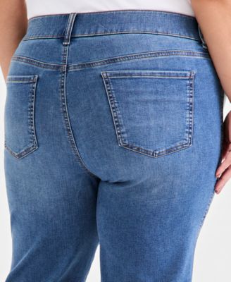 Plus Size High-Rise Shaping Capri Jeans
