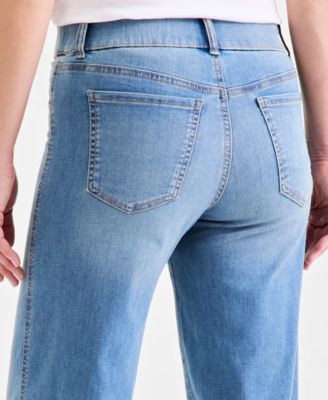 Women's High Rise Pull-On Cropped Jeans