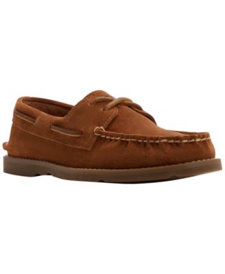Men's Lace-Up Boat Shoes