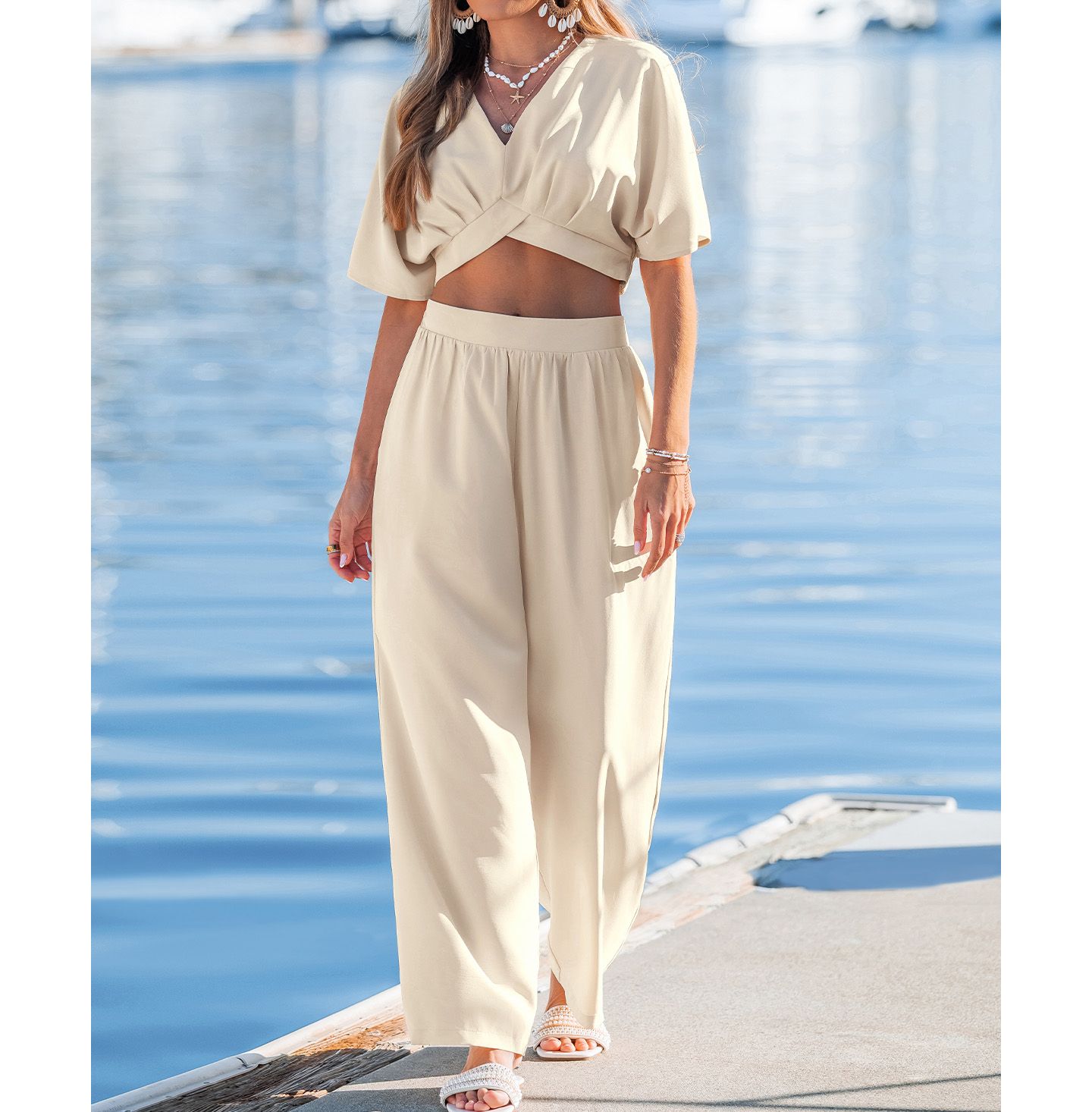 Женские комплекты Cupshe Short Sleeve Crop Top & Wide-Leg Pants Matching Set, цвет: Бежевый / Хаки — фото 2