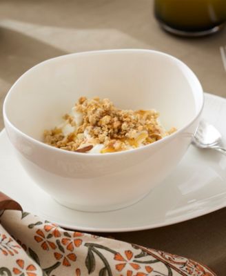 Studio 1414 Curve 16-Pc. Dinnerware Set, Service for 4