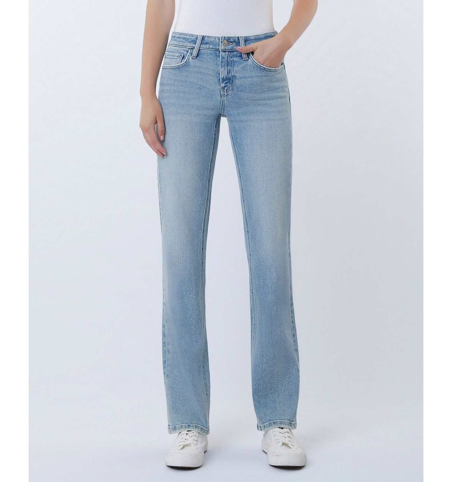 Women's Low Rise Straight Jeans With Tint