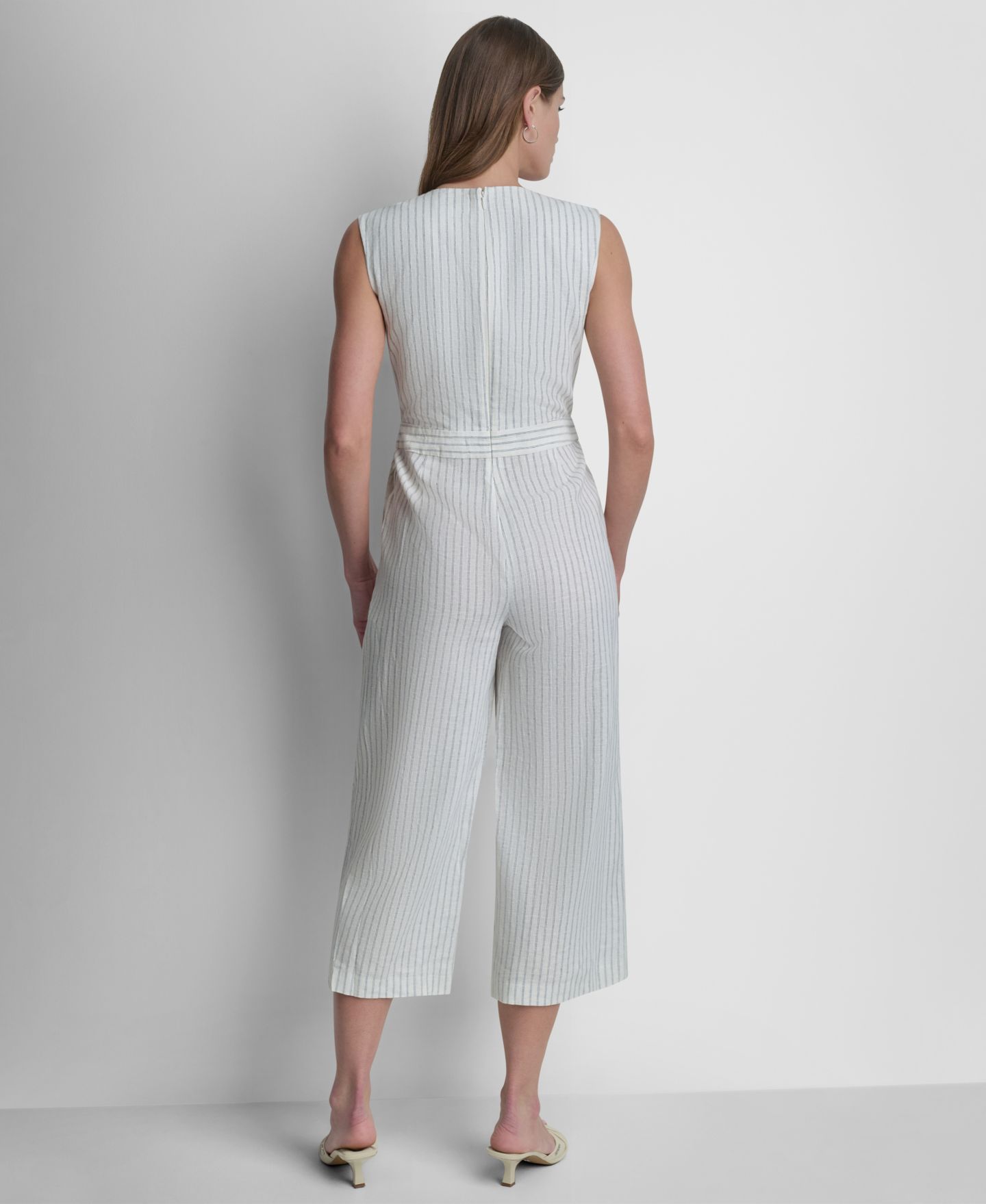 Женский комбинезон DKNY Striped Sleeveless Wrap Jumpsuit, цвет: Слоновая кость / Тёмно-синий — фото 6