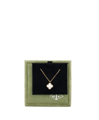 Sweet Alhambra Pendant Necklace
