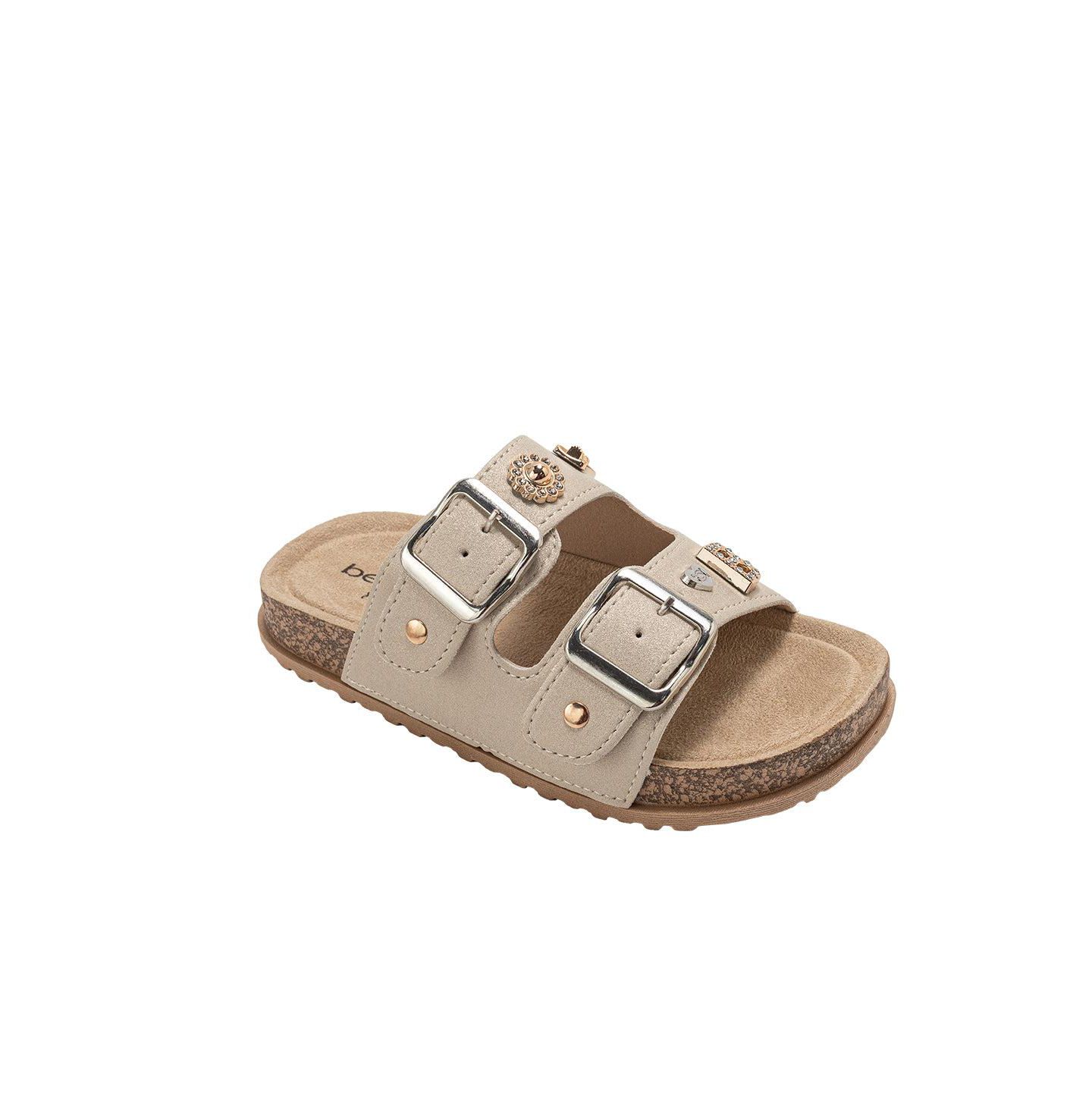 Сандалии Bebe Footbed Sandals - Lightweight with Secure Buckles and Multi-Charm Details для девочек, цвет: Рыжевато-коричневый — фото 1